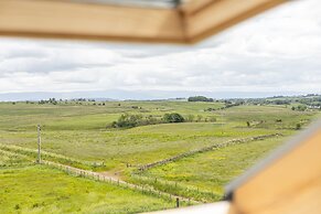 Host Stay Bowscale Suite