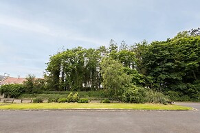 Host Stay Villier s Rest