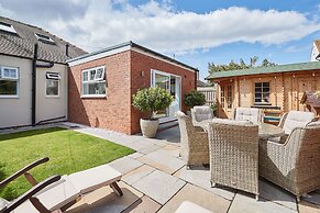 Host Stay Bankside Cottage