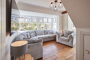 Host Stay Bankside Cottage