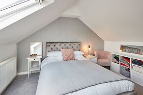 Host Stay Bankside Cottage