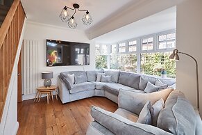 Host Stay Bankside Cottage