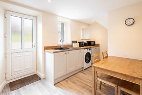 Host Stay Moorland Cottage