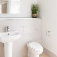 Host Stay Manchester Apartment