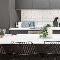 Host Stay Princes Place Hideaway V