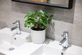 Host Stay Princes Place Hideaway V