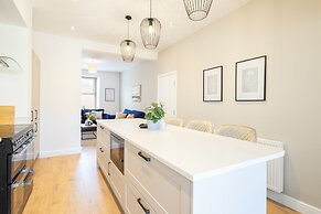 Host Stay Hithe House