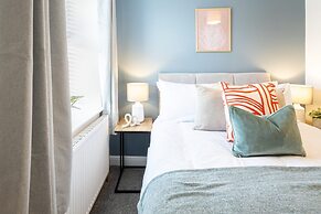 Host Stay Hithe House