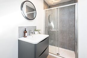 Host Stay Hithe House