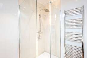 Host Stay Hithe House