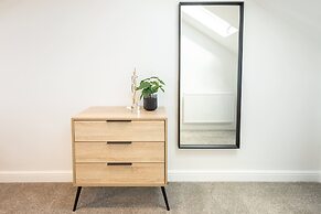 Host Stay Hithe House