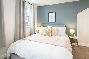 Host Stay Hithe House