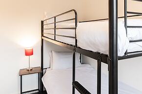 Host Stay Meadow Road