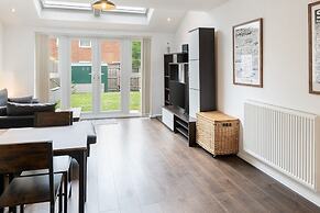 Host Stay Meadow Road