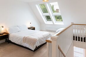 Host Stay Meadow Road