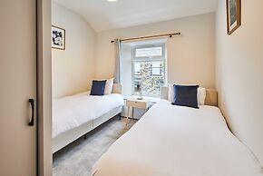 Host Stay Porter Cottage