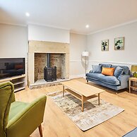 Host Stay Porter Cottage