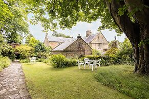 Host Stay Upper Lodge