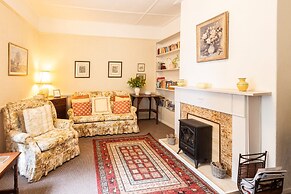 Host Stay Upper Lodge