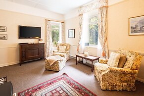 Host Stay Upper Lodge