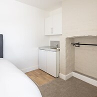 Host Stay Clifton Studio 3