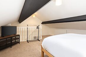 Host Stay Rigg Farm Cottage