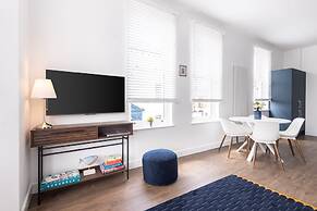 Host Stay Sanderling Chase