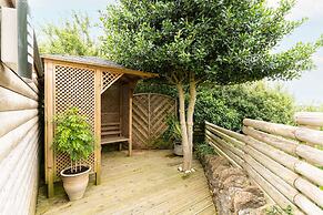 Host Stay Blue Waters