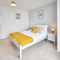 Host Stay Empress Point