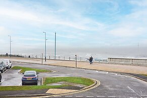 Host Stay Empress Point