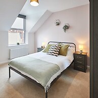 Host Stay Empress Point