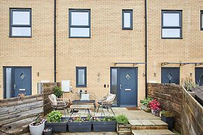 Host Stay Empress Point