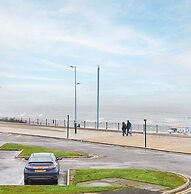 Host Stay Empress Point