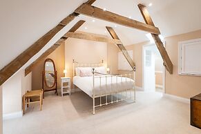 Host Stay Hotspur Street