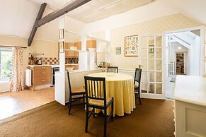 Host Stay Upper Lodge