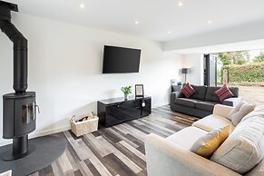 Host Stay The Stable