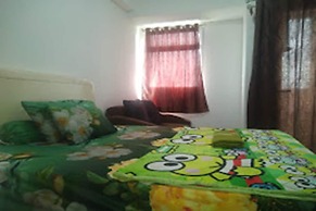 OYO 94097 Dealova Room