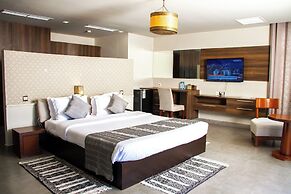 The Royal Shaza Suites
