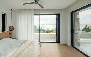 Elia Cove Luxury Villas & Residences