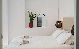 Elia Cove Luxury Villas & Residences