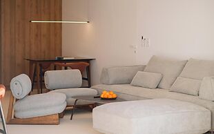 Elia Cove Luxury Villas & Residences