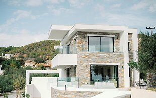 Elia Cove Luxury Villas & Residences