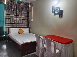 Akshita Guest House By GRB