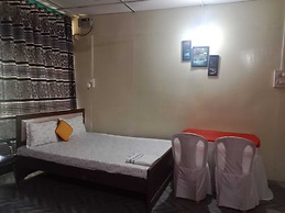Akshita Guest House By GRB