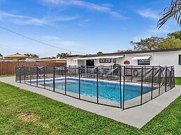 Casa Maya 3br Home With Pool In Hollywood Hills 3 Bedroom Home by RedA