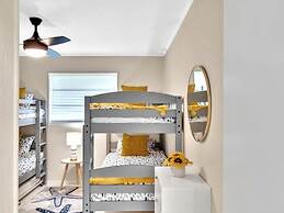 Casa Maya 3br Home With Pool In Hollywood Hills 3 Bedroom Home by RedA