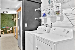 Casa Maya 3br Home With Pool In Hollywood Hills 3 Bedroom Home by RedA