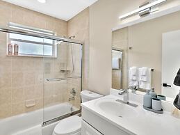 Casa Maya 3br Home With Pool In Hollywood Hills 3 Bedroom Home by RedA