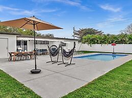 Casa Maya 3br Home With Pool In Hollywood Hills 3 Bedroom Home by RedA