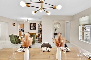 Casa Maya 3br Home With Pool In Hollywood Hills 3 Bedroom Home by RedA